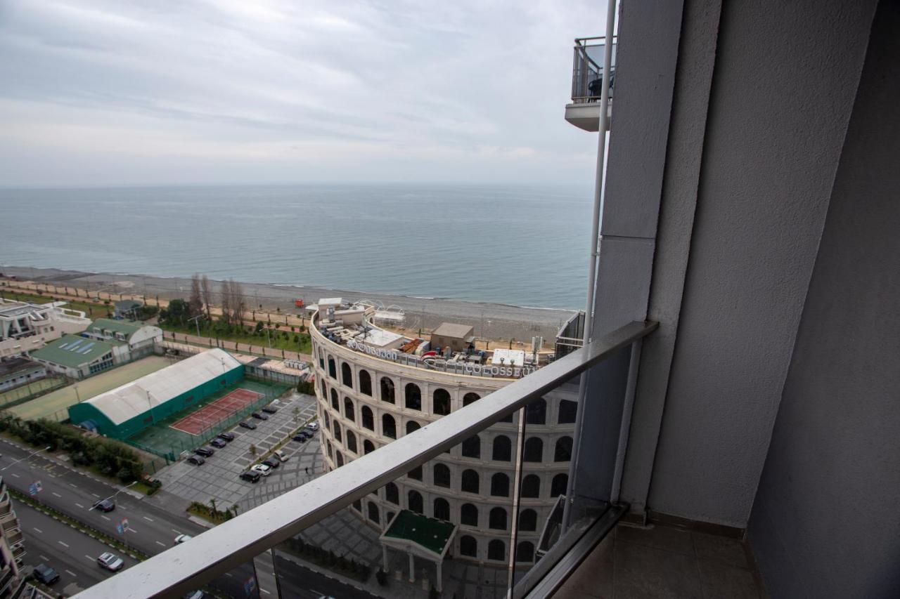 Apartment Natalia Sea Towers Batumi Luaran gambar